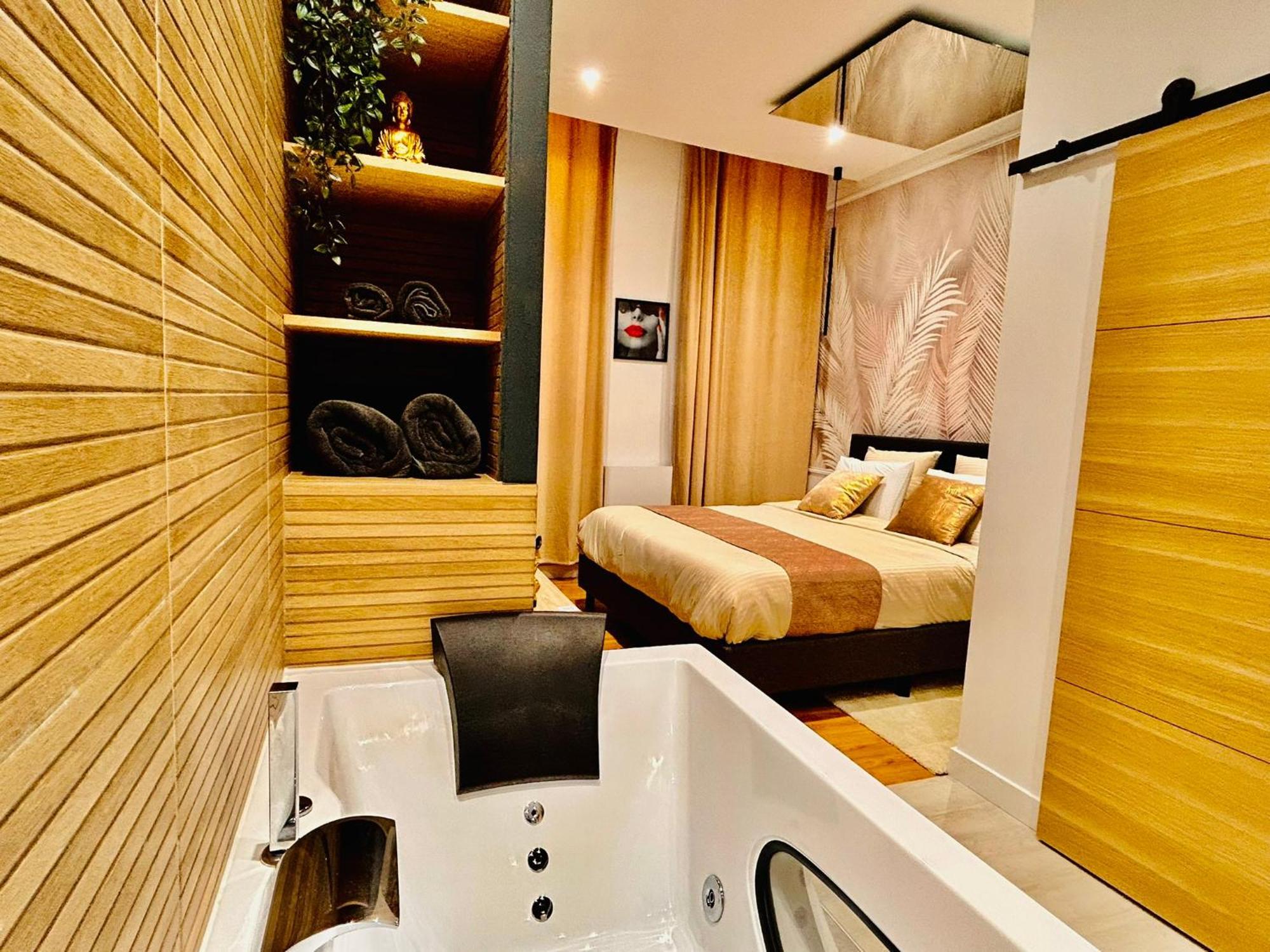 Suite Cosy Jacuzzi Troyes - Secrets D'Ana Exterior foto